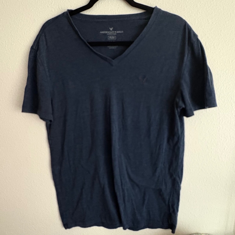 American Eagle Outfitters Flex V-Neck T-Shirt Mens Small Navy Blue Heather Logo